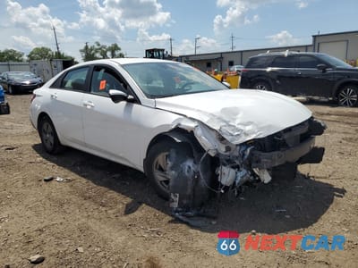 Czwarte zdjęcie samochodu z boku: 2024 HYUNDAI ELANTRA SE VIN:KMHLL4DG2RU744347 - miniatura