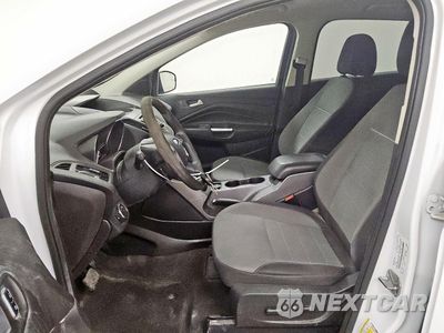 Zdjęcie 7 z 15 samochodu: 2014 FORD ESCAPE SE VIN:1FMCU0GX4EUC91876 - miniatura