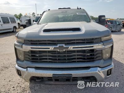 Piąte zdjęcie samochodu w środku: 2024 CHEVROLET SILVERADO K3500 LT VIN:2GC4YTEY8R1251439 - miniatura
