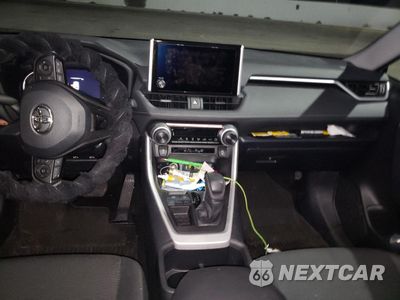 Zdjęcie 8 z 12 samochodu: 2025 TOYOTA RAV4 LE VIN:2T3K1RFV5SW366256 - miniatura