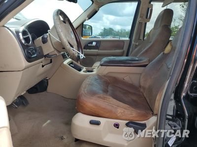 Zdjęcie 7 z 14 samochodu: 2006 FORD EXPEDITION EDDIE BAUER VIN:1FMFU17506LA99010 - miniatura