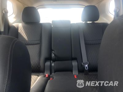 Zdjęcie 10 z 16 samochodu: 2020 NISSAN ROGUE S VIN:KNMAT2MT7LP542008 - miniatura