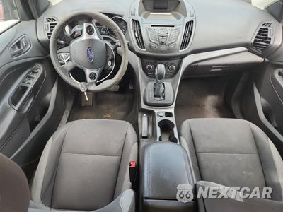 Zdjęcie 8 z 15 samochodu: 2016 FORD ESCAPE S VIN:1FMCU0F72GUA60835 - miniatura