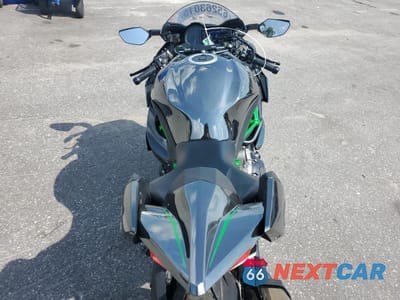 Zdjęcie 6 z 10 samochodu: 2025 KAWASAKI ZX1002 VIN:JKBZXVJ19SA007135 - miniatura