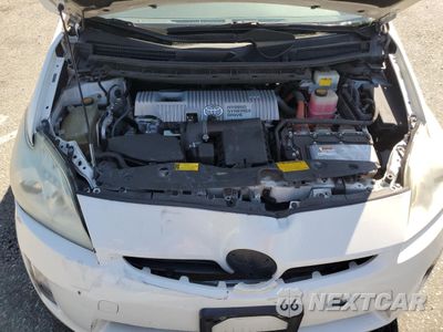 Zdjęcie 11 z 14 samochodu: 2010 TOYOTA PRIUS VIN:JTDKN3DUXA0152863 - miniatura