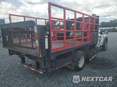Trzecie zdjęcie samochodu z tyłu: 2020 FORD F550 SUPER DUTY VIN:1FDUF5GT2LDA02015 - miniatura