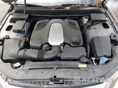 Zdjęcie 11 z 12 samochodu: 2010 HYUNDAI GENESIS VIN:KMHGC4DF0AU084869 - miniatura