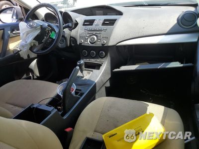 Zdjęcie 8 z 12 samochodu: 2013 MAZDA 3 I VIN:JM1BL1LP6D1818105 - miniatura