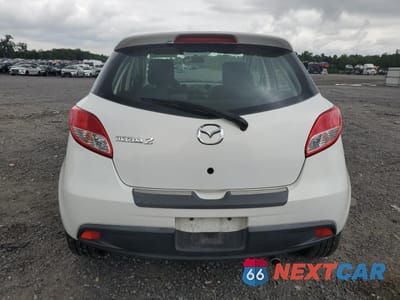 Zdjęcie 6 z 14 samochodu: 2012 MAZDA MAZDA2 VIN:JM1DE1LYXC0135145 - miniatura