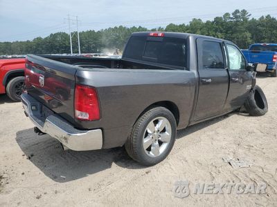 Trzecie zdjęcie samochodu z tyłu: 2017 RAM 1500 SLT VIN:3C6RR6LT9HG573323 - miniatura