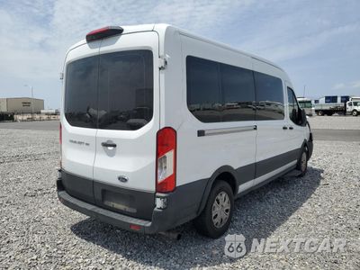 Trzecie zdjęcie samochodu z tyłu: 2021 FORD TRANSIT T-150 VIN:1FTYE1C80MKB02677 - miniatura