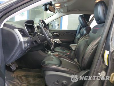 Zdjęcie 7 z 14 samochodu: 2017 JEEP CHEROKEE TRAILHAWK VIN:1C4PJMBS1HW577033 - miniatura