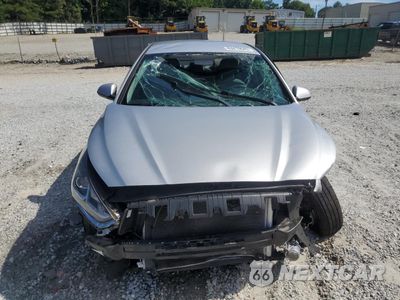 Piąte zdjęcie samochodu w środku: 2018 HYUNDAI SONATA SE VIN:5NPE24AF1JH702813 - miniatura