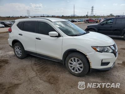 Czwarte zdjęcie samochodu z boku: 2017 NISSAN ROGUE SV VIN:5N1AT2MV7HC878169 - miniatura