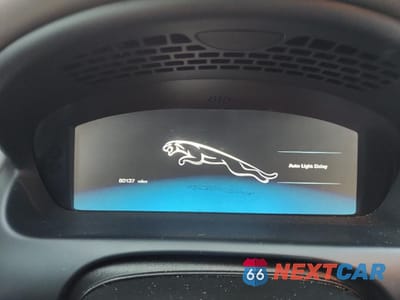 Zdjęcie 9 z 15 samochodu: 2012 JAGUAR XJ VIN:SAJWA1CB5CLV32701 - miniatura
