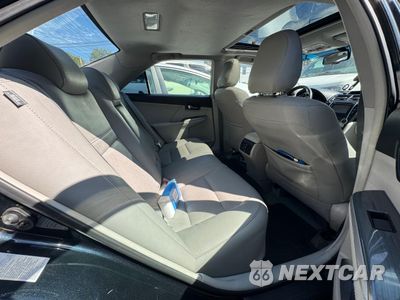 Zdjęcie 6 z 11 samochodu: 2012 TOYOTA CAMRY HYBRID VIN:4T1BD1FKXCU017649 - miniatura