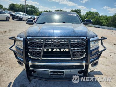 Piąte zdjęcie samochodu w środku: 2019 RAM 1500 BIG HORN/LONE STAR VIN:1C6RRFBG1KN871822 - miniatura