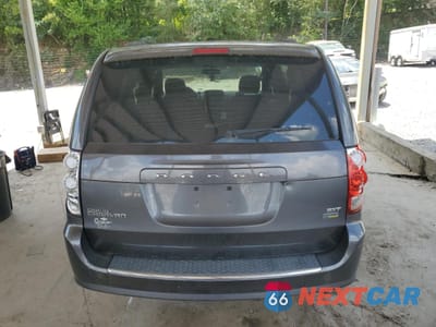 Zdjęcie 6 z 12 samochodu: 2017 DODGE GRAND CARAVAN SXT VIN:2C4RDGCG4HR545536 - miniatura