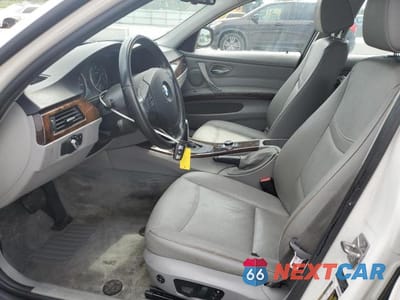 Zdjęcie 7 z 13 samochodu: 2011 BMW 328 I SULEV VIN:WBAPH5C56BA441721 - miniatura