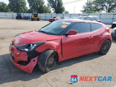 2016 HYUNDAI VELOSTER BASE KMHTC6AD3GU266555 - główne zdjęcie licytacji z USA - miniatura