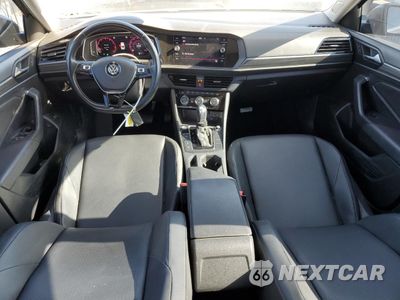 Zdjęcie 8 z 13 samochodu: 2019 VOLKSWAGEN JETTA SEL VIN:3VWE57BU0KM075732 - miniatura