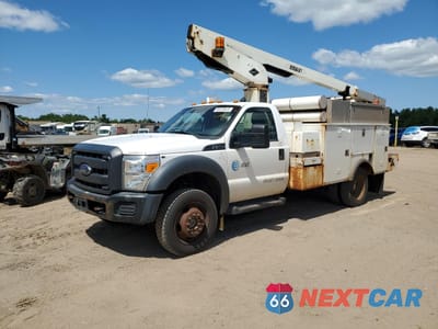 2013 FORD F450 SUPER DUTY 1FDUF4HY2DEB43084 - główne zdjęcie licytacji z USA - miniatura