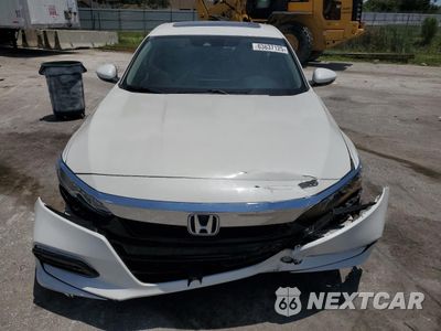 Piąte zdjęcie samochodu w środku: 2018 HONDA ACCORD EXL VIN:1HGCV1F53JA125353 - miniatura