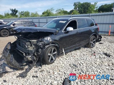 2017 VOLVO XC90 T6 YV4A22PM4H1137559 - główne zdjęcie licytacji z USA - miniatura