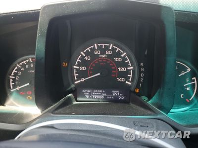 Zdjęcie 9 z 12 samochodu: 2010 HONDA RIDGELINE RTL VIN:5FPYK1F58AB009402 - miniatura