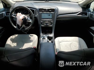 Zdjęcie 8 z 14 samochodu: 2019 FORD FUSION SE VIN:3FA6P0HD1KR250207 - miniatura