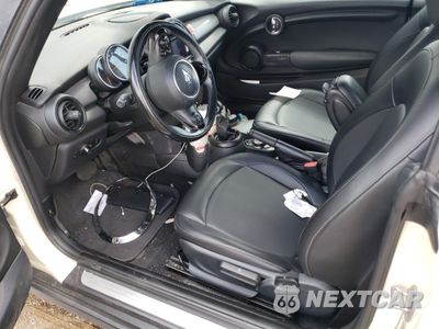 Zdjęcie 7 z 12 samochodu: 2019 MINI COOPER VIN:WMWWG5C58K3D01563 - miniatura
