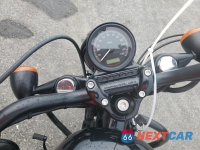 Zdjęcie 7 z 9 samochodu: 2011 HARLEY-DAVIDSON XL1200 X VIN:1HD1LC316BC433047 - miniatura