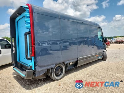 Trzecie zdjęcie samochodu z tyłu: 2022 RIVIAN EDV 700 VIN:7FCEHDB7XNN000799 - miniatura