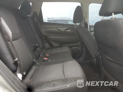 Zdjęcie 10 z 15 samochodu: 2017 NISSAN ROGUE S VIN:KNMAT2MT1HP553092 - miniatura