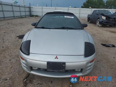 Piąte zdjęcie samochodu w środku: 2001 MITSUBISHI ECLIPSE SPYDER GT VIN:4A3AE55H11E001970 - miniatura