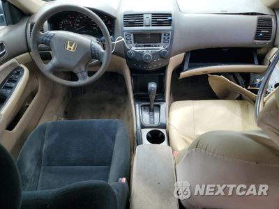 Zdjęcie 8 z 14 samochodu: 2007 HONDA ACCORD SE VIN:JHMCM56347C010618 - miniatura