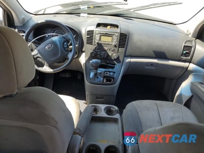 Zdjęcie 8 z 16 samochodu: 2010 KIA SEDONA LX VIN:KNDMG4C33A6356919 - miniatura