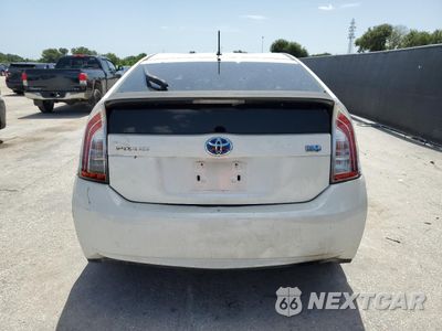 Zdjęcie 6 z 12 samochodu: 2014 TOYOTA PRIUS VIN:JTDKN3DU6E0362186 - miniatura
