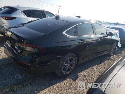 Trzecie zdjęcie samochodu z tyłu: 2024 HONDA ACCORD EX VIN:1HGCY1F30RA031643 - miniatura