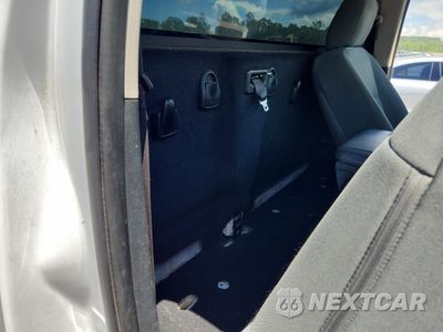 Zdjęcie 10 z 14 samochodu: 2015 RAM 1500 ST VIN:3C6JR6AT0FG531863 - miniatura