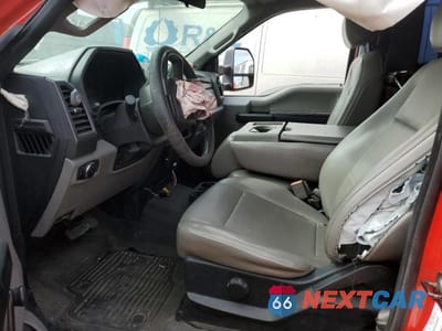 Zdjęcie 7 z 12 samochodu: 2018 FORD F350 SUPER DUTY VIN:1FDRF3ET7JEB52173 - miniatura