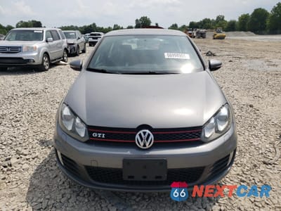 Piąte zdjęcie samochodu w środku: 2013 VOLKSWAGEN GTI VIN:WVWGD7AJ4DW088136 - miniatura