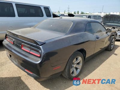 Trzecie zdjęcie samochodu z tyłu: 2019 DODGE CHALLENGER SXT VIN:2C3CDZAG1KH701053 - miniatura
