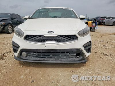 Piąte zdjęcie samochodu w środku: 2021 KIA FORTE FE VIN:3KPF24AD3ME350653 - miniatura