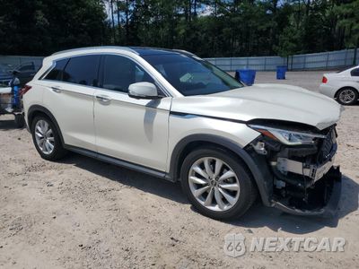 Czwarte zdjęcie samochodu z boku: 2019 INFINITI QX50 ESSENTIAL VIN:3PCAJ5M31KF109297 - miniatura