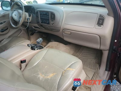Zdjęcie 8 z 12 samochodu: 1998 FORD F150 VIN:1FTRX18L6WNA35323 - miniatura