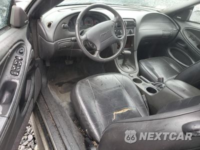 Zdjęcie 8 z 12 samochodu: 2002 FORD MUSTANG VIN:1FAFP44452F163193 - miniatura