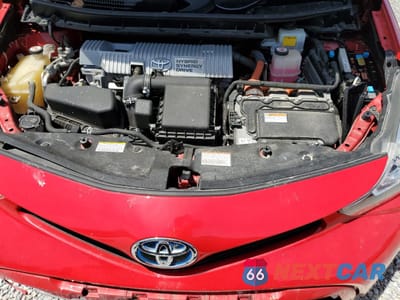 Zdjęcie 11 z 14 samochodu: 2017 TOYOTA PRIUS V VIN:JTDZN3EUXHJ069578 - miniatura