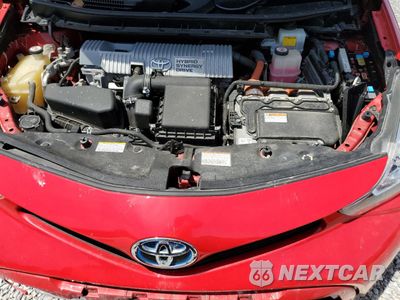 Zdjęcie 11 z 14 samochodu: 2017 TOYOTA PRIUS V VIN:JTDZN3EUXHJ069578 - miniatura