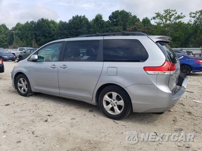 Drugie zdjęcie samochodu z przodu: 2013 TOYOTA SIENNA LE VIN:5TDKK3DC0DS387404 - miniatura